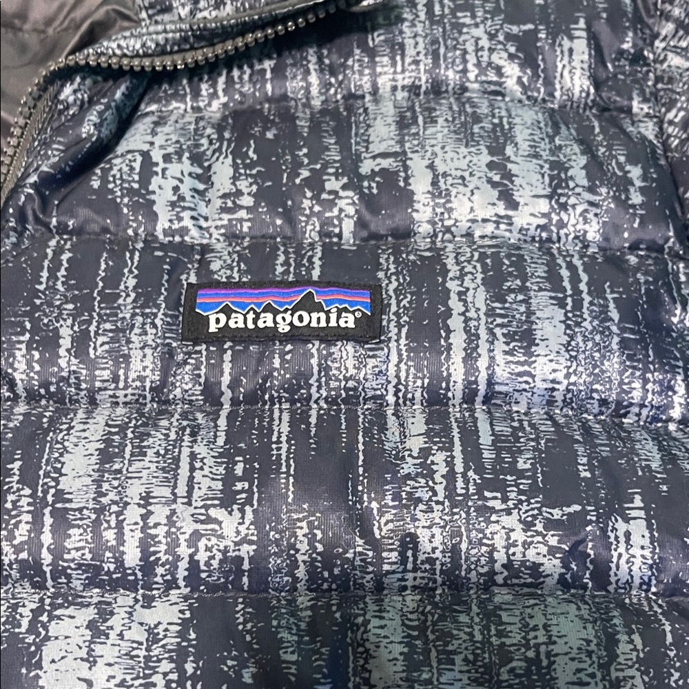 Patagonia Navy and Light Gray Puffer Jacket